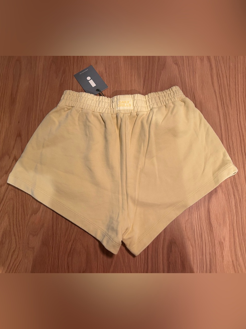 Daily Drills Super Shorts - Butter Yellow with Sunny Tonal Patch Size M/L NWT
